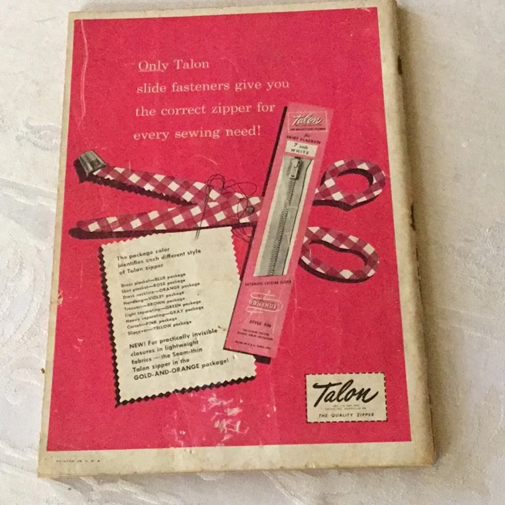 Simplicity Sewing Book Vintage 1949 - Picture 2 of 5